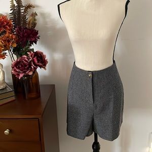 Houndstooth high waisted shorts